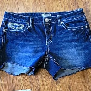Women's Sz.11 Soundgirl shorts